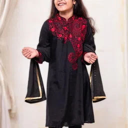 Tura Turi Girls Black Art Silk Kurta Sets-picture-28
