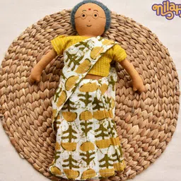 the good doll Nilah's Paati in Yellow Saree-picture-29