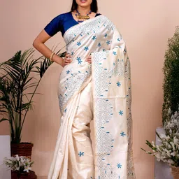 Crochetin Ethnic Motifs Embroidered Handloom Saree-picture-19