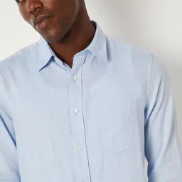 max Men Relaxed Fit Textured Spread Collar Pure Cotton Casual Shirt image 5