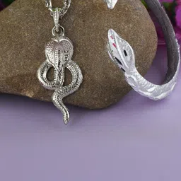 Missmister Unisex Combo Of Brass Silver-Plated Snake Pendant And Kada image 4