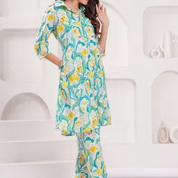 KALINI Printed Tunic With Trousers Co-Ords image 2
