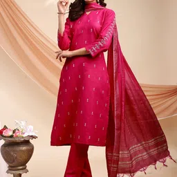 ARADHNA Ethnic Motifs Woven Design Notch Neck Kurta With Trousers & Dupatta-image-85