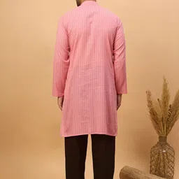 House of Pataudi Embroidered Pure Cotton Kurta & Pyjamas Sets image 3