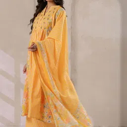 RangDeep Women Ethnic Motifs Printed Pleated Pure Cotton Kurta Set With Dupatta image 4