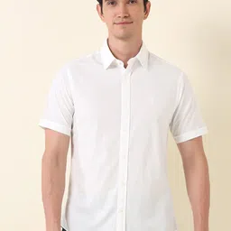 U.S. Polo Assn. Men Classic Tailored Fit Opaque Striped Casual Shirt-picture-13