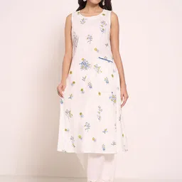 RANGMANCH BY PANTALOONS Women Geometric Printed Sequinned Kurta-picture-31