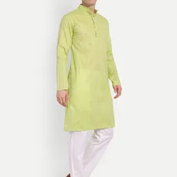 4u Fashion Men Striped Regular Pure Cotton Kurta With Pyjamas image 4