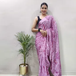 DIVASTRI Tie and Dye Pure Georgette Ready to Wear Jamdani Saree-image-31