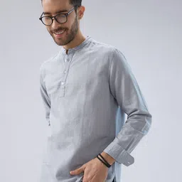 VASTRADO Band Collar Long Roll-Up Linen Straight Kurta image 5