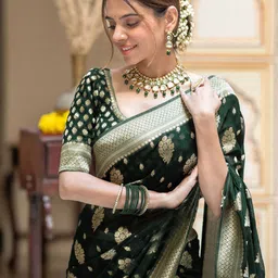 Aldwych Ethnic Motifs Woven Design Zari  Banarasi Saree image 4