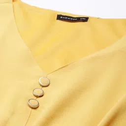 SHOWOFFFF Flared Sleeve Crepe Crop Top image 4