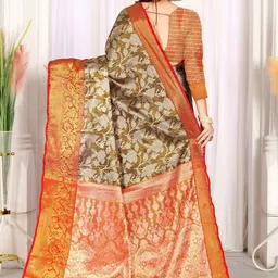 VISHNU CREATIONS Floral Zari Pure Silk Banarasi Saree image 3