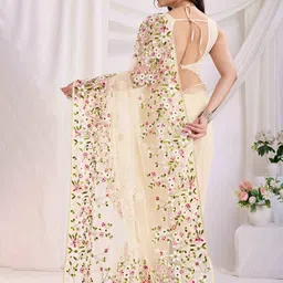 Peachmode Floral Embroidered Net Saree With Unstitched Blouse Piece image 3