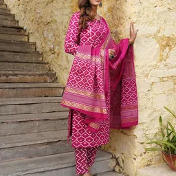 Jaitpuriya Women Ethnic Motifs Printed Regular Sequinned Kurta with Trousers & With Dupatta-image-10