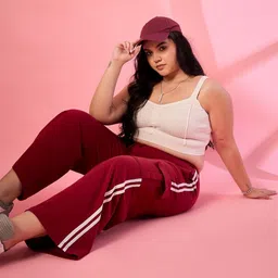 ALIZA Women Relaxed Straight Leg Cargos Trousers image 3