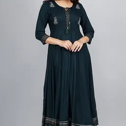 poonam fashion Women Embroidered Viscose Rayon Anarkali Kurta image 4