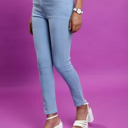 tokyo talkies Women Skinny Mid Rise Light Blue Jeans-picture-23