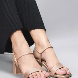 SHUZ TOUCH Women Open Toe Block Heels-picture-20