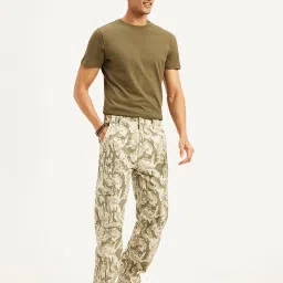 levi's Men's Beige Loose Fit Cargo Trousers-picture-21