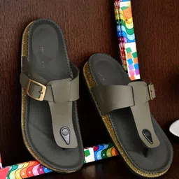 BELLION Men Solid Casual Thong Flip Flops-image-15