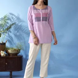 Anouk Women Geometric Yoke Design Flared Sleeves Thread Work Liva Kurta image 1