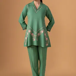 WOMEN PLUS Embroidered Tunic With Trousers Co-Ords-picture-7