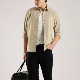 Calvin Klein Jeans Men Solid Spread Collar Cotton Casual Shirt-picture-35