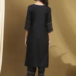 SINSINI Floral Woven Design Round Neck Kurta With Trousers image 3