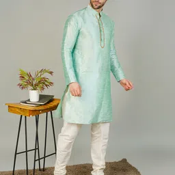 Wintage Men Regular Thread Work Kurta with Churidar image 2