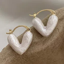 MEENAZ Heart Shaped Hoop Earrings image 3