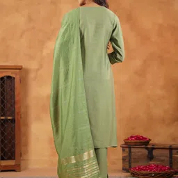 Janasya Ethnic Motifs Embroidered Sequinned Straight Kurta With Trousers & Dupatta image 4