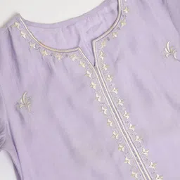 Moda Rapido Floral Embroidered Notch Neck Thread Work Kurta With Trousers & Dupatta image 4