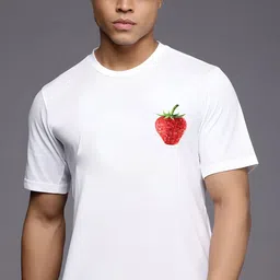 SZN Men Graphic Printed Round Neck T-shirt image 1