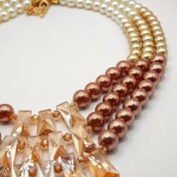 SAPRAA TRENDS SAPRAA TRENDS Gold Plated Beaded Studded Jewellery Set image 4