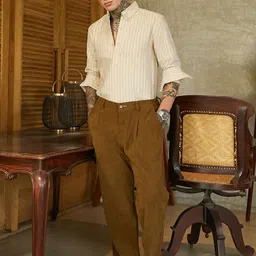 Campus Sutra Men Classic Opaque Casual Shirt image 5