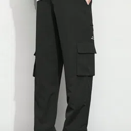 SZN Men High-Rise Relaxed Fit Cargos image 3