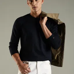 Tommy Hilfiger Men Solid Round Neck Regular Fit Cotton T-shirt-picture-10