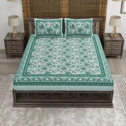 CLOTHOLOGY White & Sea Green Floral 180 TC King Bedsheet with 2 Pillow Covers image 5