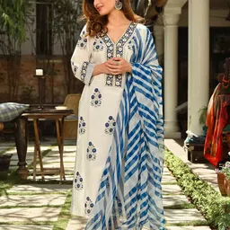 Moda Rapido Floral Printed V-Neck Straight Kurta With Salwar And Dupatta image 2