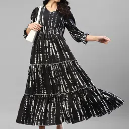 Krunal Raiyani Women Tie and Dye Printed V-Neck Tiered Fit & Flare Maxi Dress-picture-26