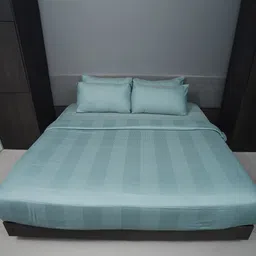 Oyvu Teal Striped 300 TC King Bedsheet with 2 Pillow Covers image 3