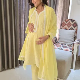 Momzjoy Women Ethnic Motifs Embroidered Regular Thread Work Pure Cotton Kurta with Trousers & With Dupatta image 2