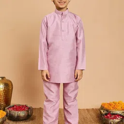 Sangria Boys Mandarin Collar Kurta & Pyjamas with Textured Nehru Jacket image 3