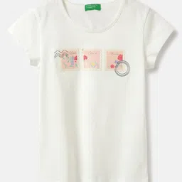 United Colors of Benetton Girls Pure Cotton Applique T-shirt-picture-24