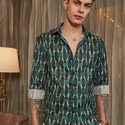 Campus Sutra Men Comfort Fit Spread Collar Abstract Printed Cotton Casual Shirt-picture-21