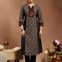 Nayam By Lakshita Women Floral Printed Pure Cotton A-Line Kurta with Trouser image 2
