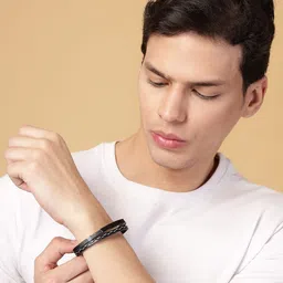 Scintillare By Sukkhi Men Rhodium-Plated Link Bracelet image 2