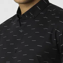 van heusen V Dot Men Button-Down Collar Horizontal Striped Cotton Slim Fit Formal Shirt image 2