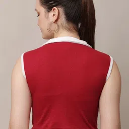 RC NEOEN Crop Top image 4